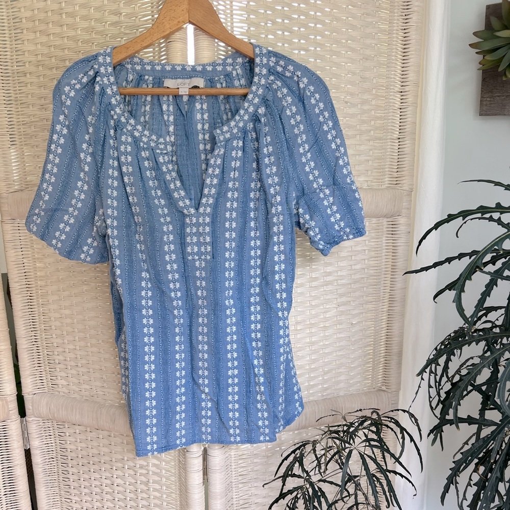 Loft shirt, size M. Lightly worn, great for work to dinner transition.